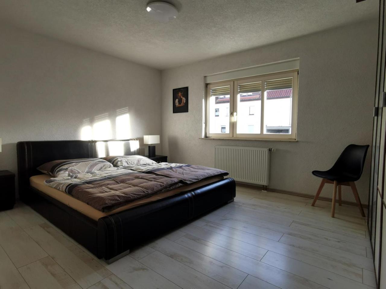 3 Zimmer Ferienwohnung Mit Eigenem Garten 트로싱엔 외부 사진